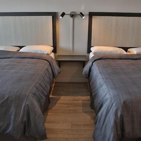 Motel Castille Roberval Buitenkant foto