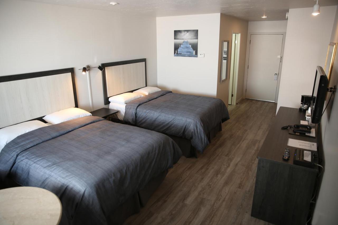 Motel Castille Roberval Buitenkant foto